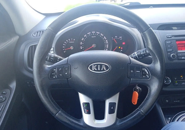 Kia Sportage cena 45900 przebieg: 145871, rok produkcji 2012 z Legionowo małe 352
